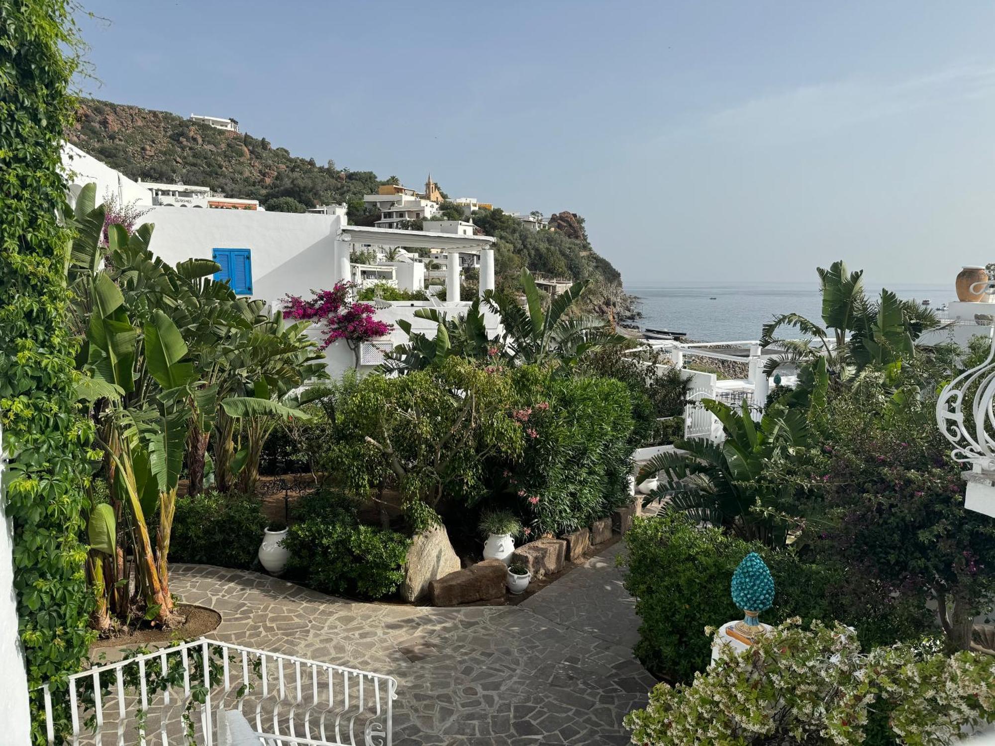 Hotel Lisca Bianca Panarea Exterior foto